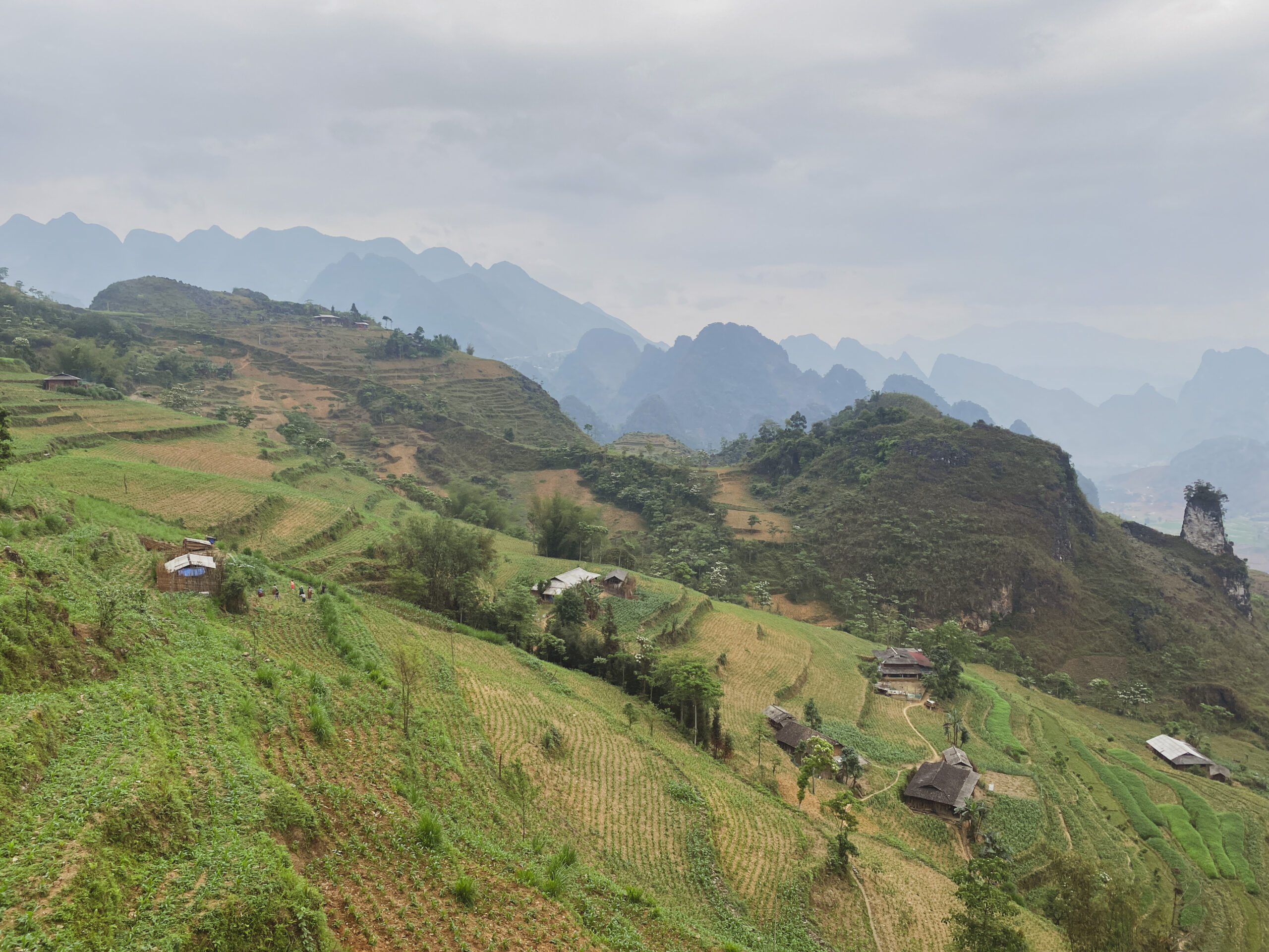 Travel with footprints_Ha Giang Loop_18 Landschaft Ha Giang